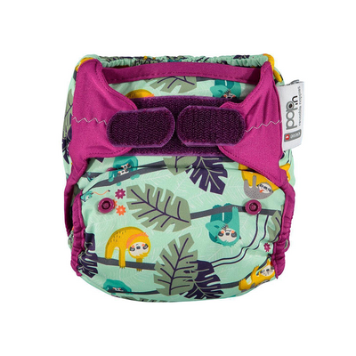 Single Printed Nappy Bamboo - Up In The Trees Collection - Close Parent