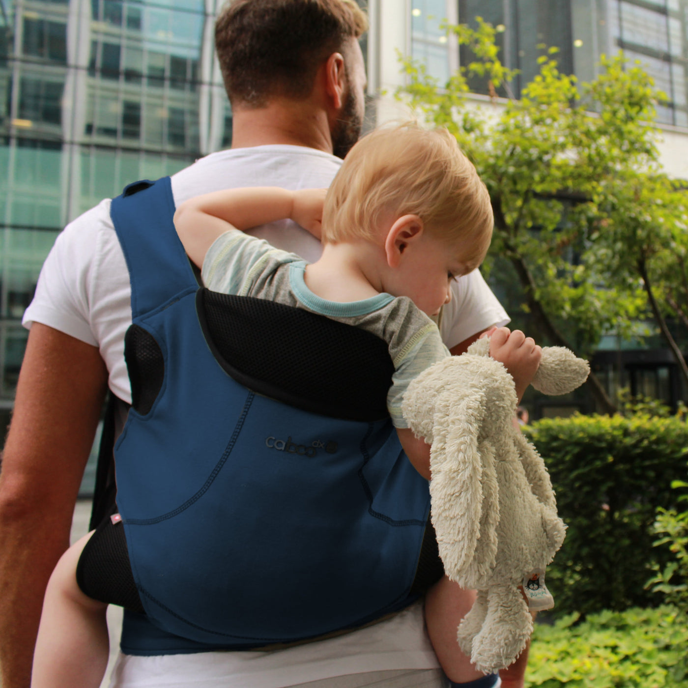 NEW 2023 Caboo DX Go Baby & Toddler Carrier - Close Parent