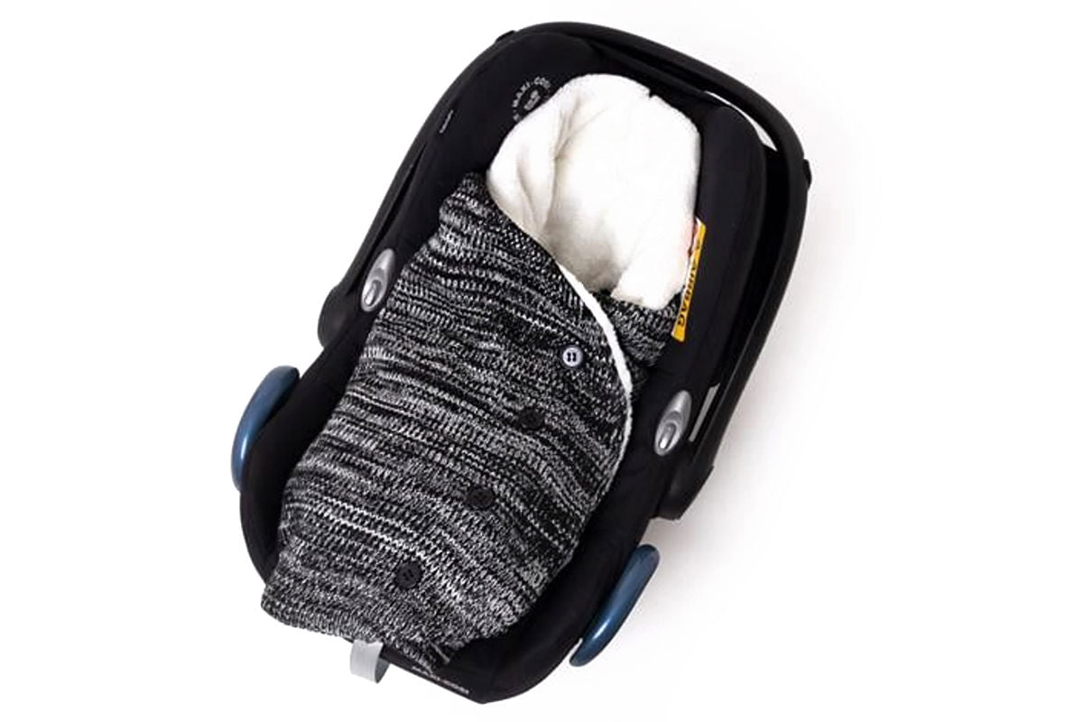 Cocoon blankets for car seats and prams Set - Close Parent