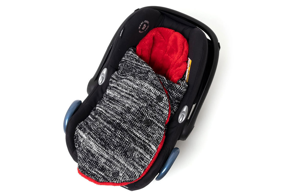 Cocoon blankets for car seats and prams Set - Close Parent